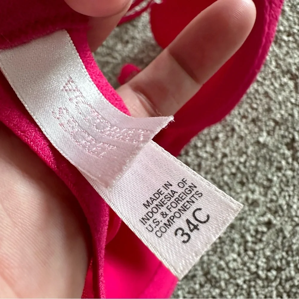 Victoria's‎ Secret Pink Satin Bra with Underwire Support Size 34C
